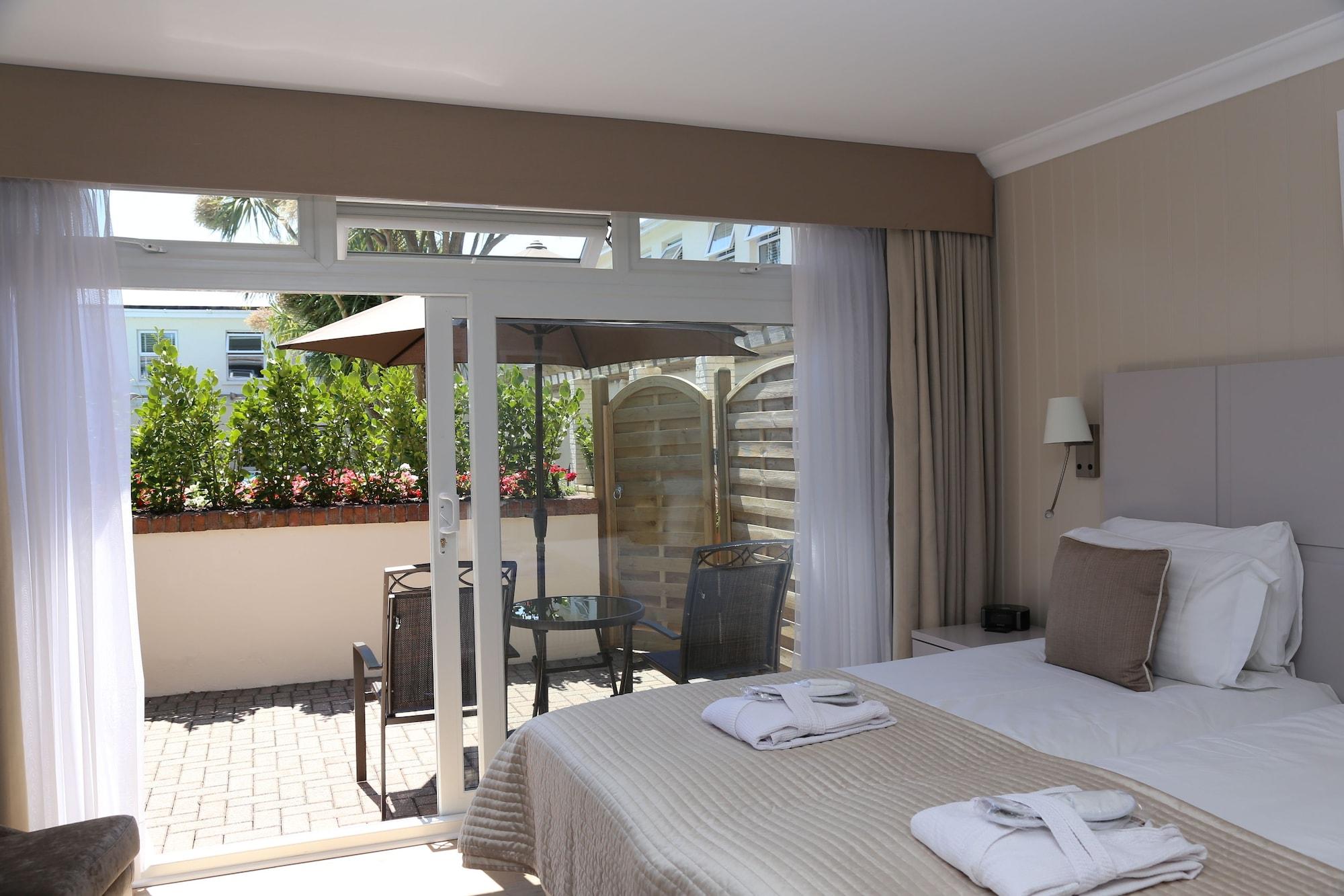 Hotel La Place St Aubin Екстериор снимка