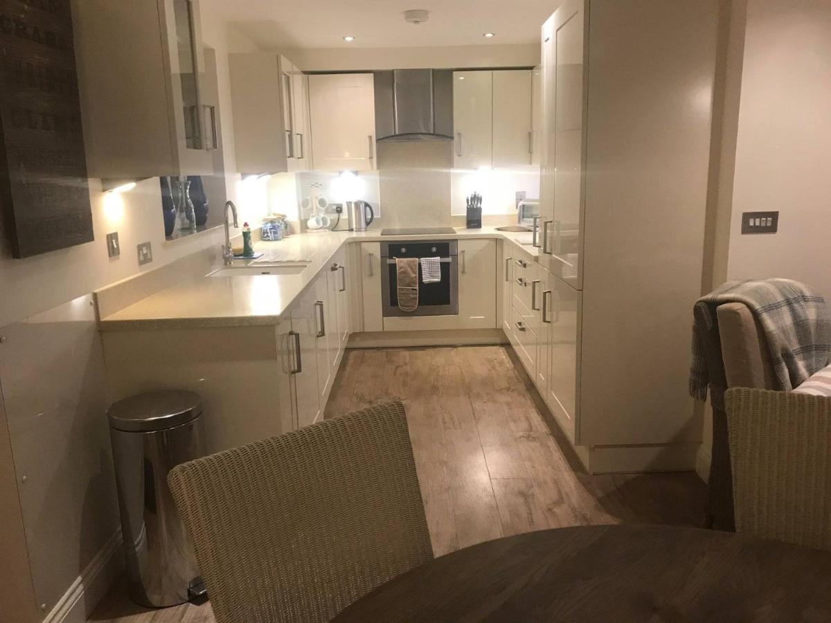 Hotel La Place St Aubin Екстериор снимка